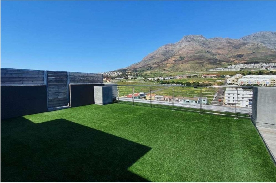 To Let 2 Bedroom Property for Rent in Zonnebloem Western Cape